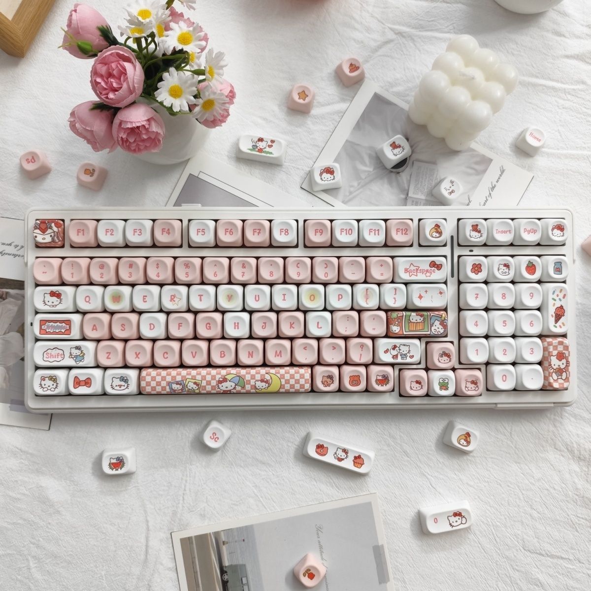 Anime Sanrio Hello Kitty Keyca - Esports Gaming Keyboard のレビューと価格
